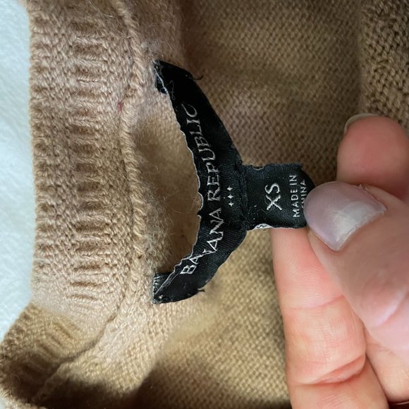 ON SALE MUST GO Sweater with bell sleeves - Picture 2 of 3